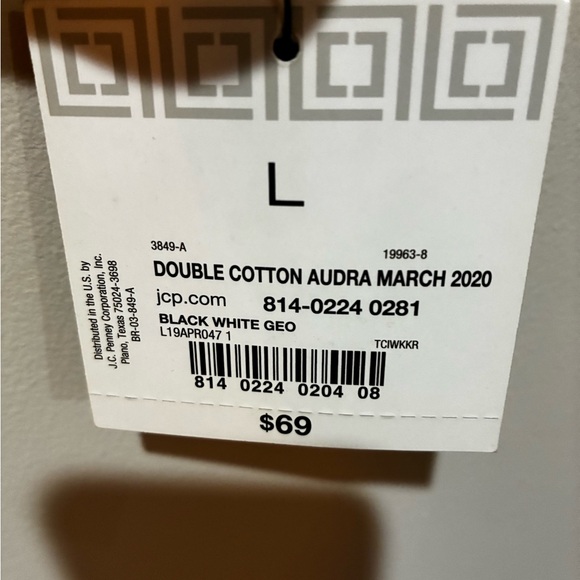 Liz Claiborne Black and White Career Pants suit - Picture 7 of 8